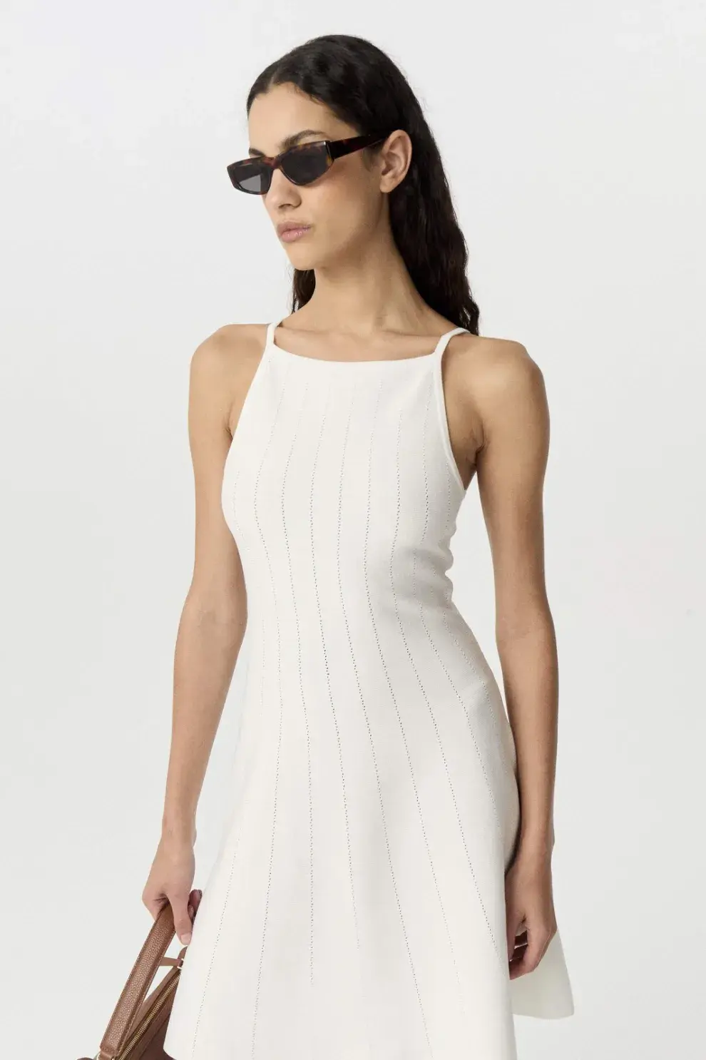 Un vestido clásico y cómodo que tenés que tener en tu armario (MARKOVA $ 87,500)