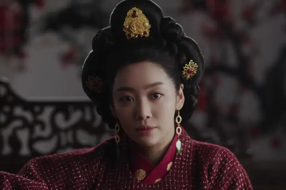 La reina de la corona.