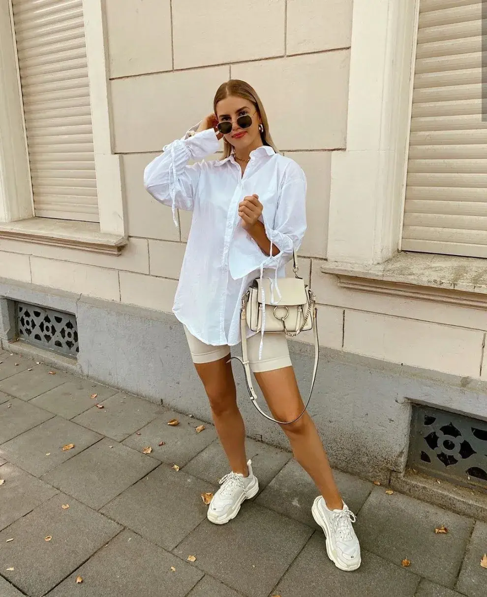 Calzas cortas: la prenda cómoda que se adapta a todos los planes y seguro tenés en tu armario