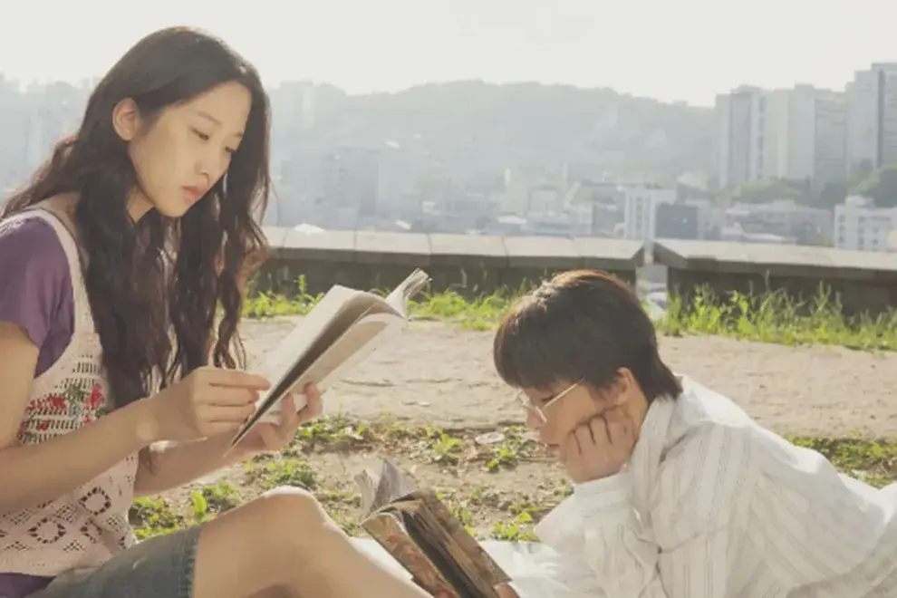 Once We Were Us todavía no tiene fecha de estreno en Argentina.