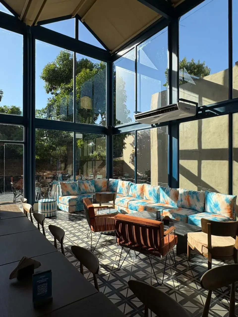  Antares Luján: una nueva era para el ritual del fin de tarde