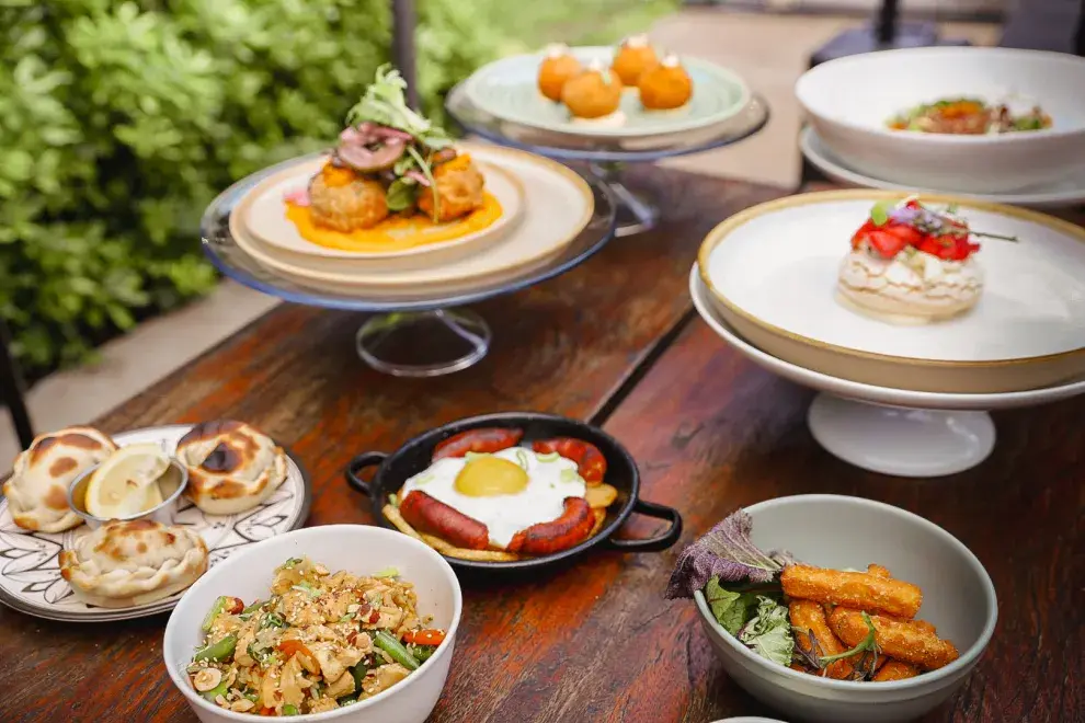  Antares Luján: una nueva era para el ritual del fin de tarde