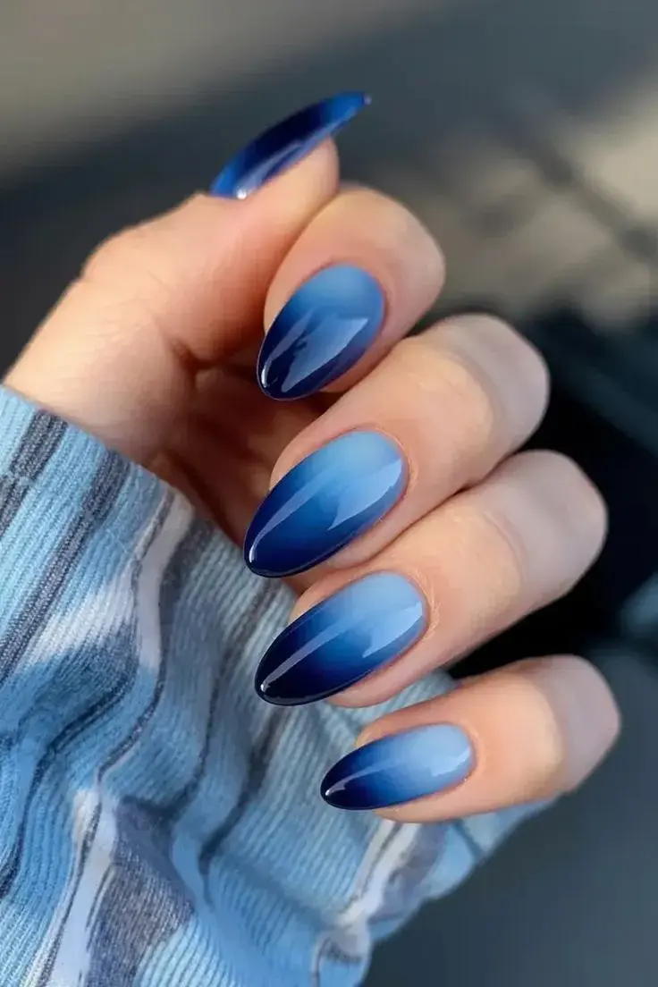 El degradé es una de las tendencias del nail art. Combiná los tonos que más te gusten