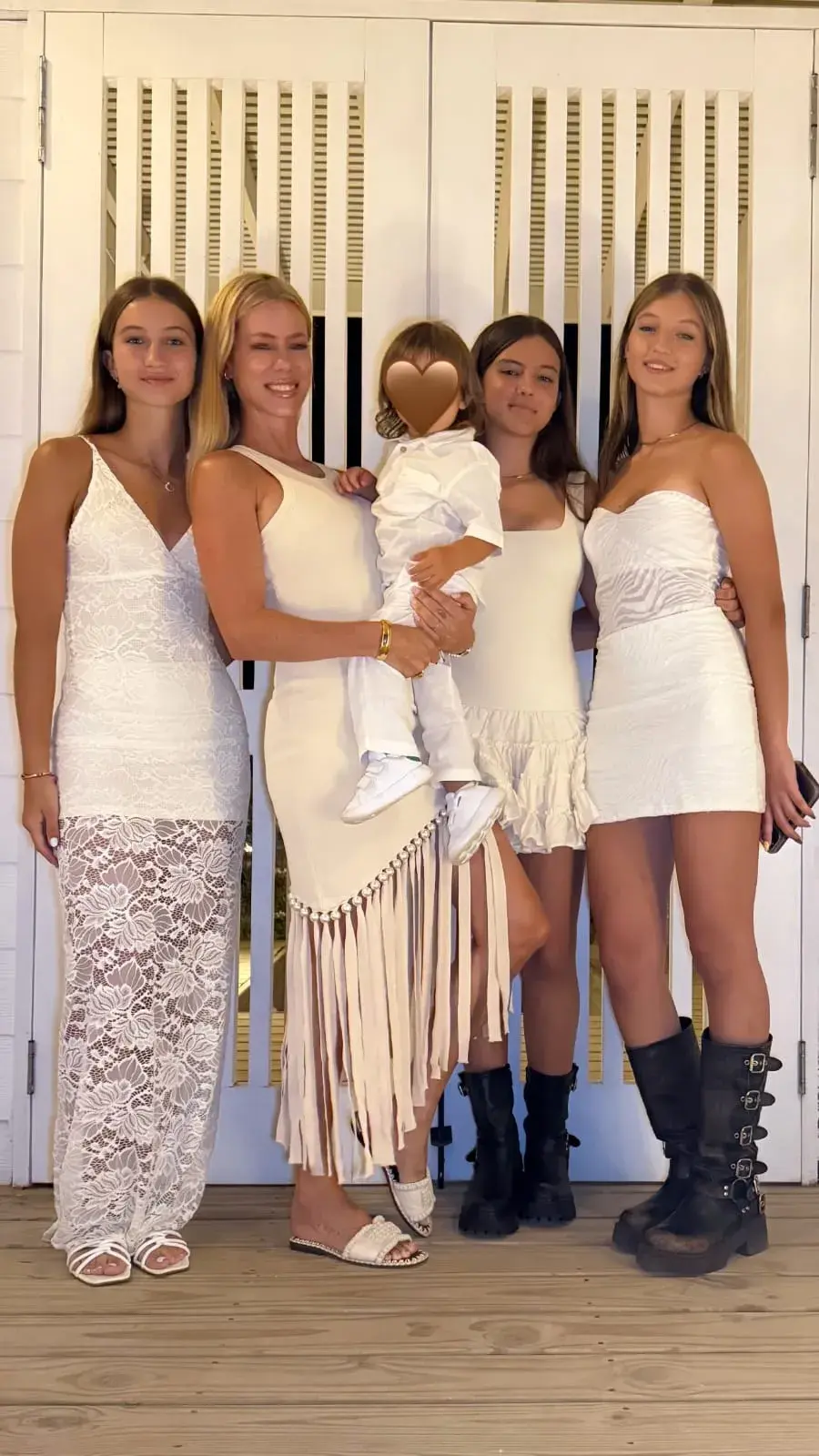 El look de Nicole Neumann y sus hijas para recibir el Año Nuevo 2026.