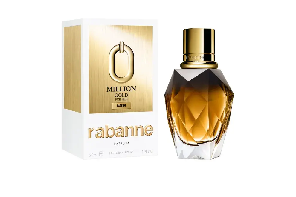 Es una fragancia floral sensual con notas de rosa, flores blancas y almizcle mineral, diseñada para ser elegante e intensa (Rabanne, $224.950)