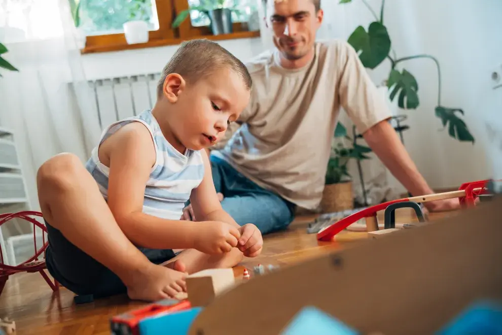 Verano sin culpa: cómo bajar expectativas y disfrutar más en familia