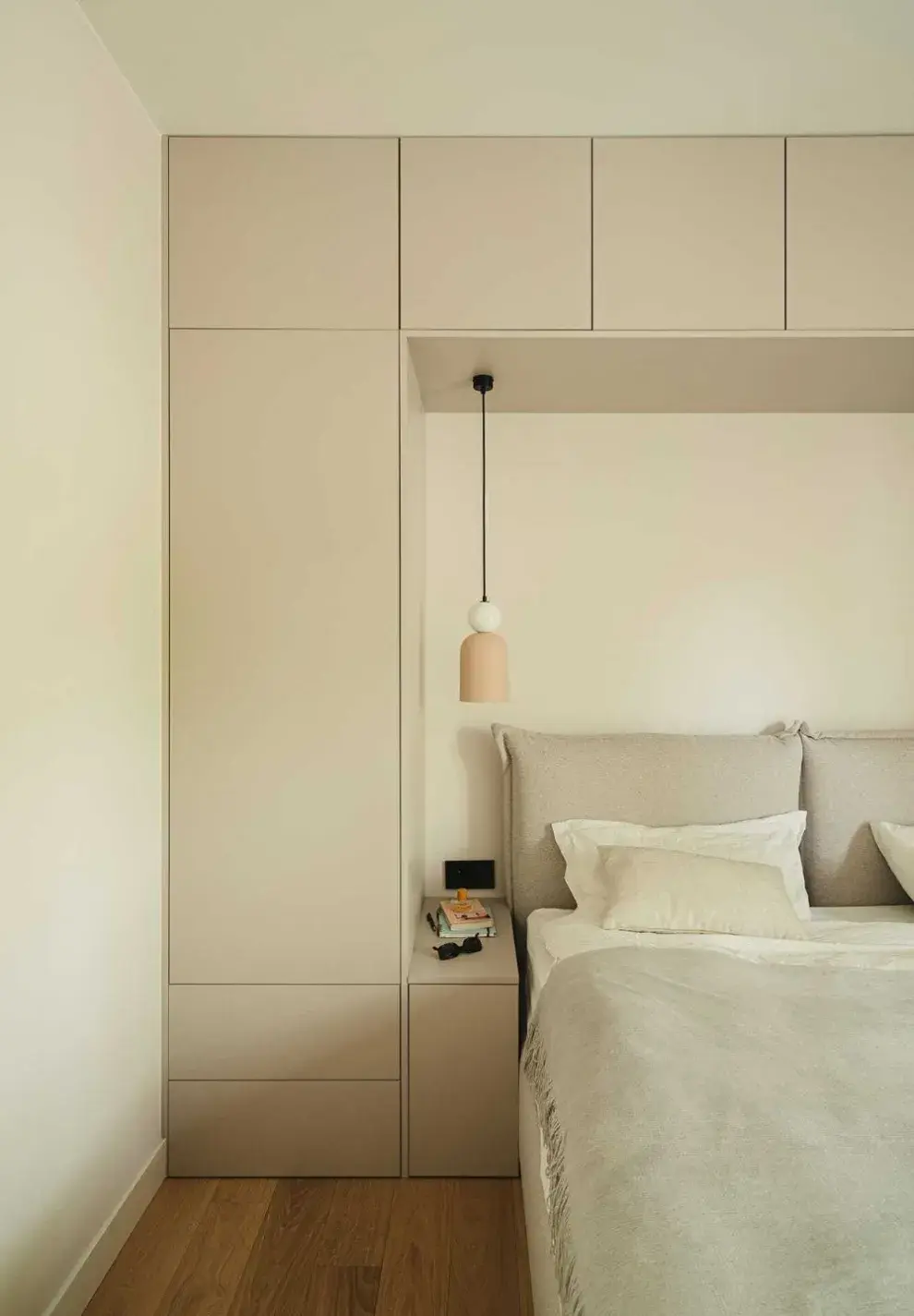 Cómo aprovechar al máximo un dormitorio pequeño: ideas inteligentes para ganar espacio