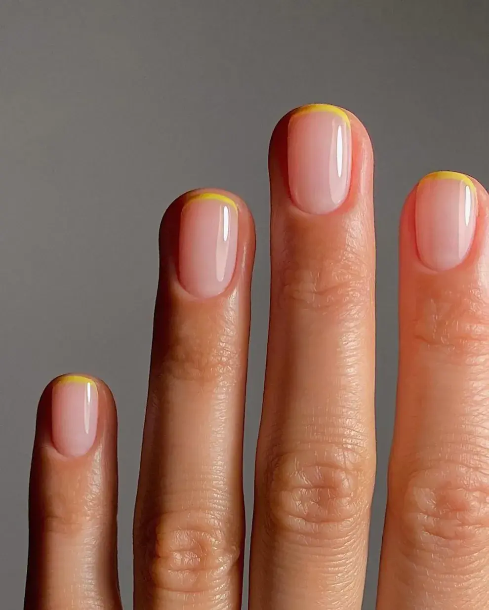 Colores de otoño: 10 diseños para uñas cortas ideales para hacerte en marzo