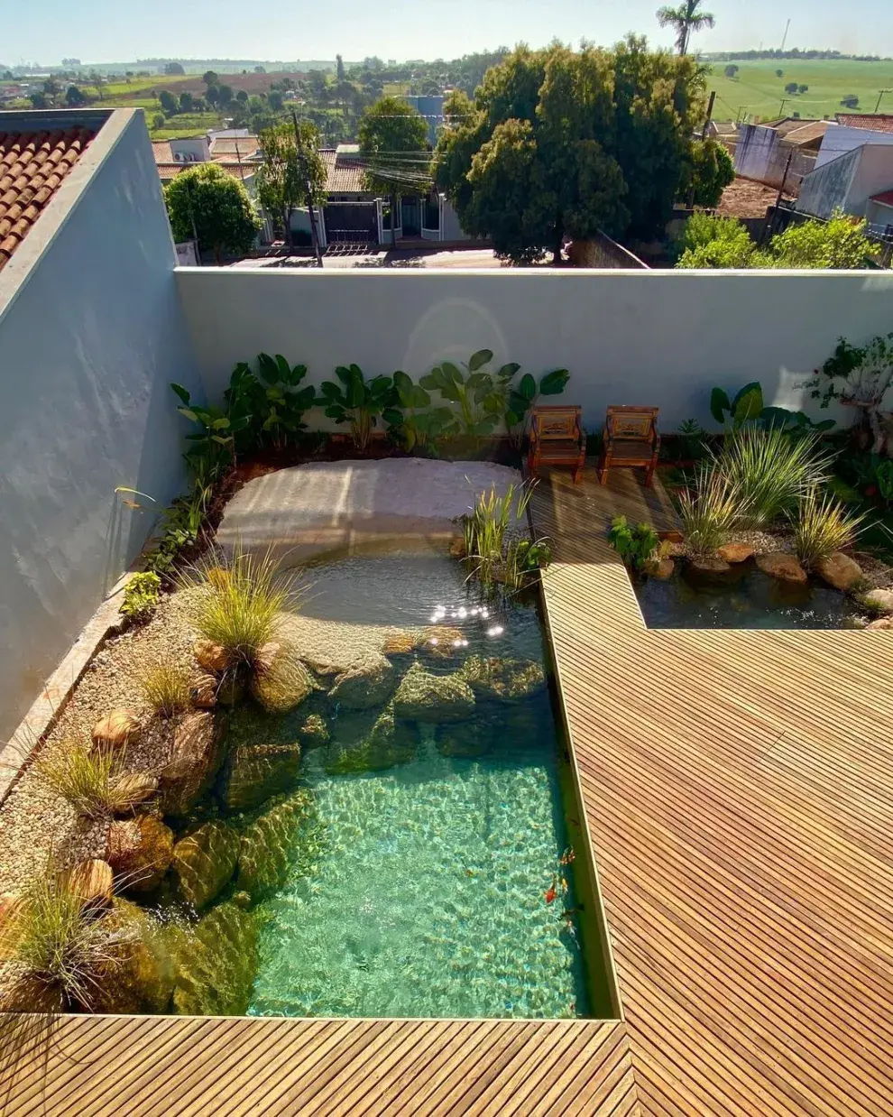 Cómo crear continuidad entre la biopileta y el estilo de la casa