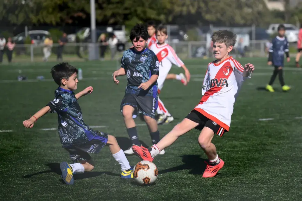 Play Fútbol FC – Escuela formativa y recreativa