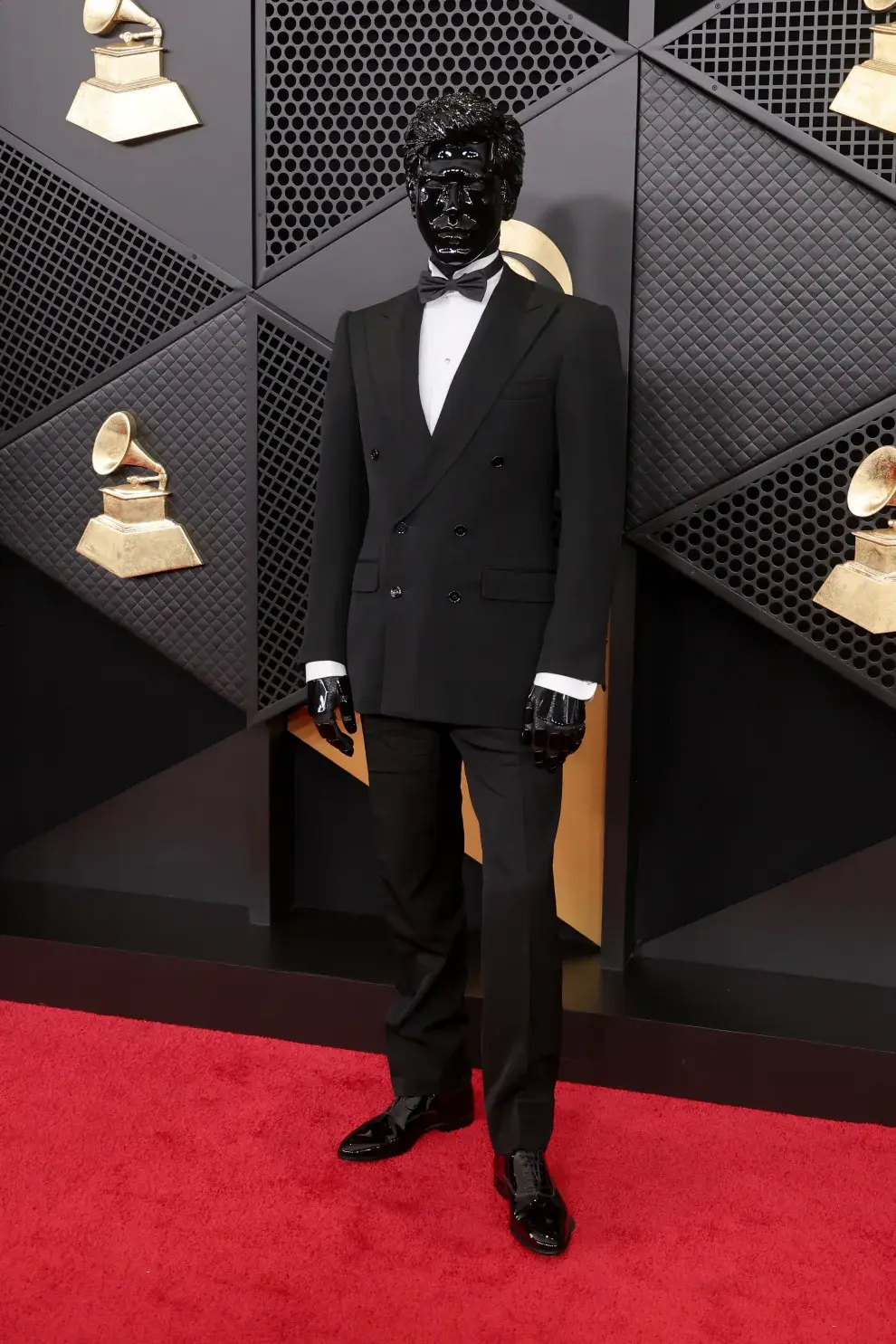 Gesaffelstein en la alfombra roja de los Grammy 2026.