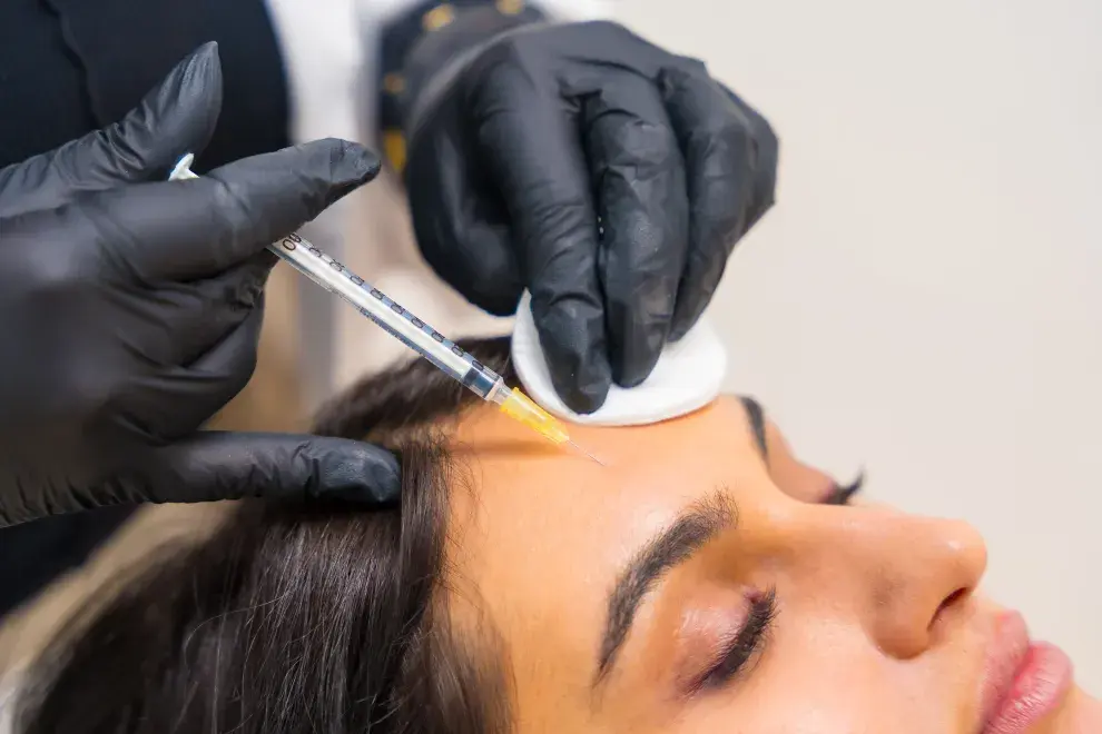 Plasma rico en plaquetas: el tratamiento que regenera la piel y fortalece el cabello desde adentro