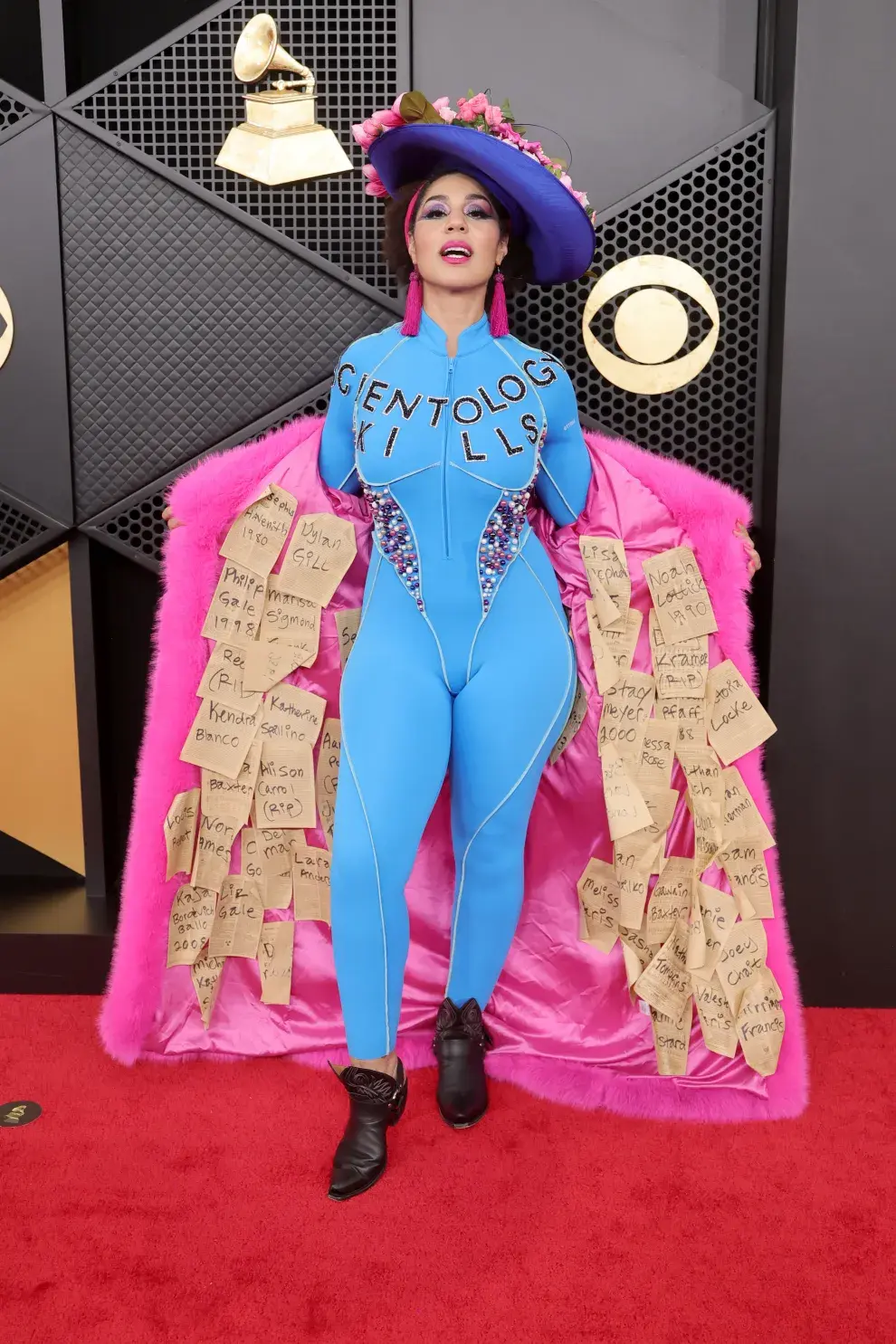 Joy Villa en la alfombra roja de los Grammy 2026.