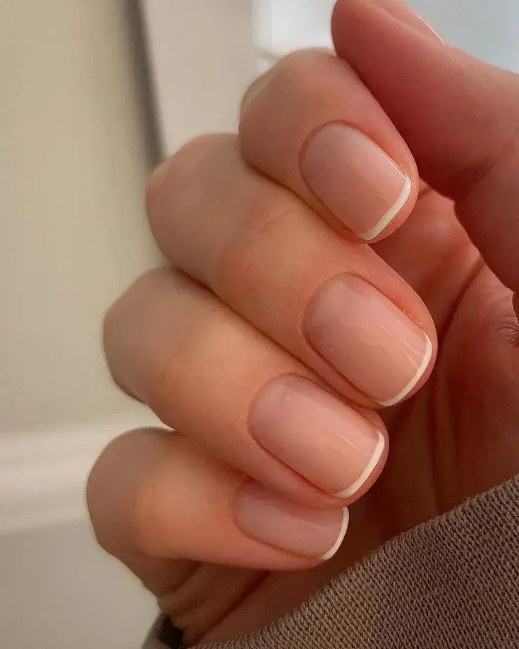 Tendencias de manicura francesa 2026.