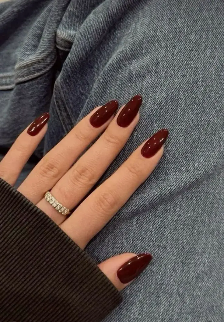 Colores de otoño: 10 diseños para uñas cortas ideales para hacerte en marzo