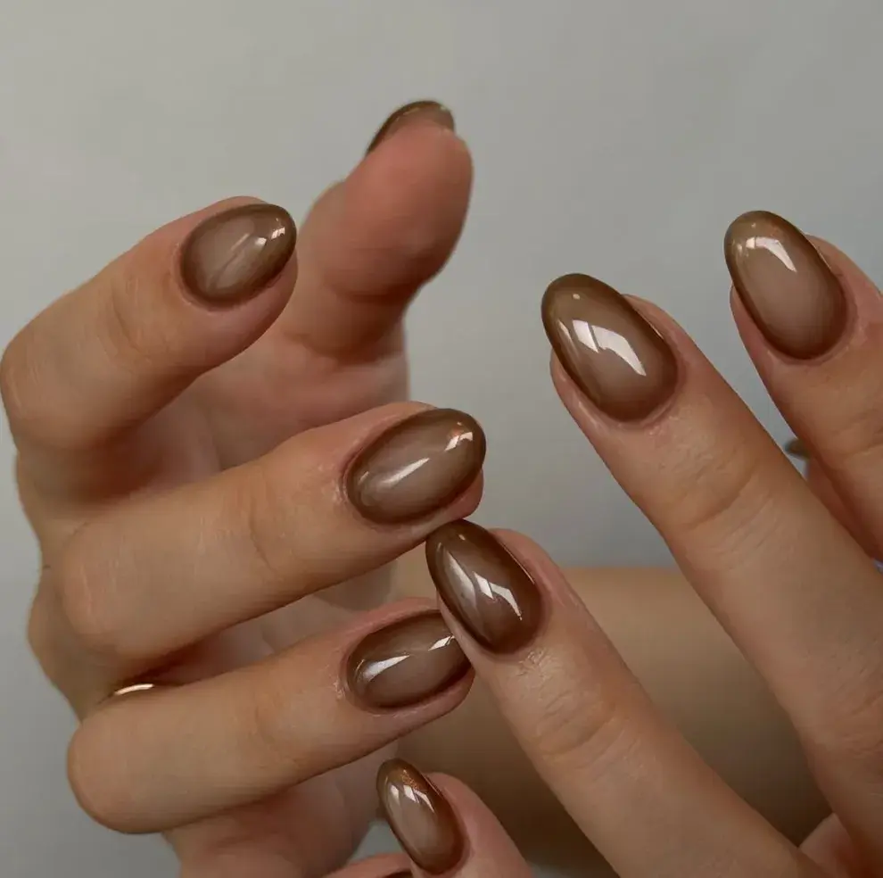 Uñas de otoño: 15 diseños perfectos para hacerte en marzo