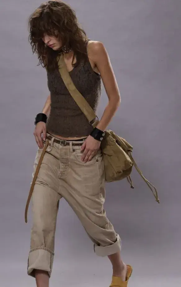 El regreso del indie sleaze: la estética imperfecta que define el 2026