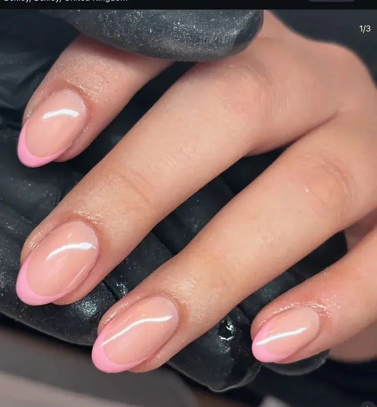 10 diseños de manicura francesa en colores pastel