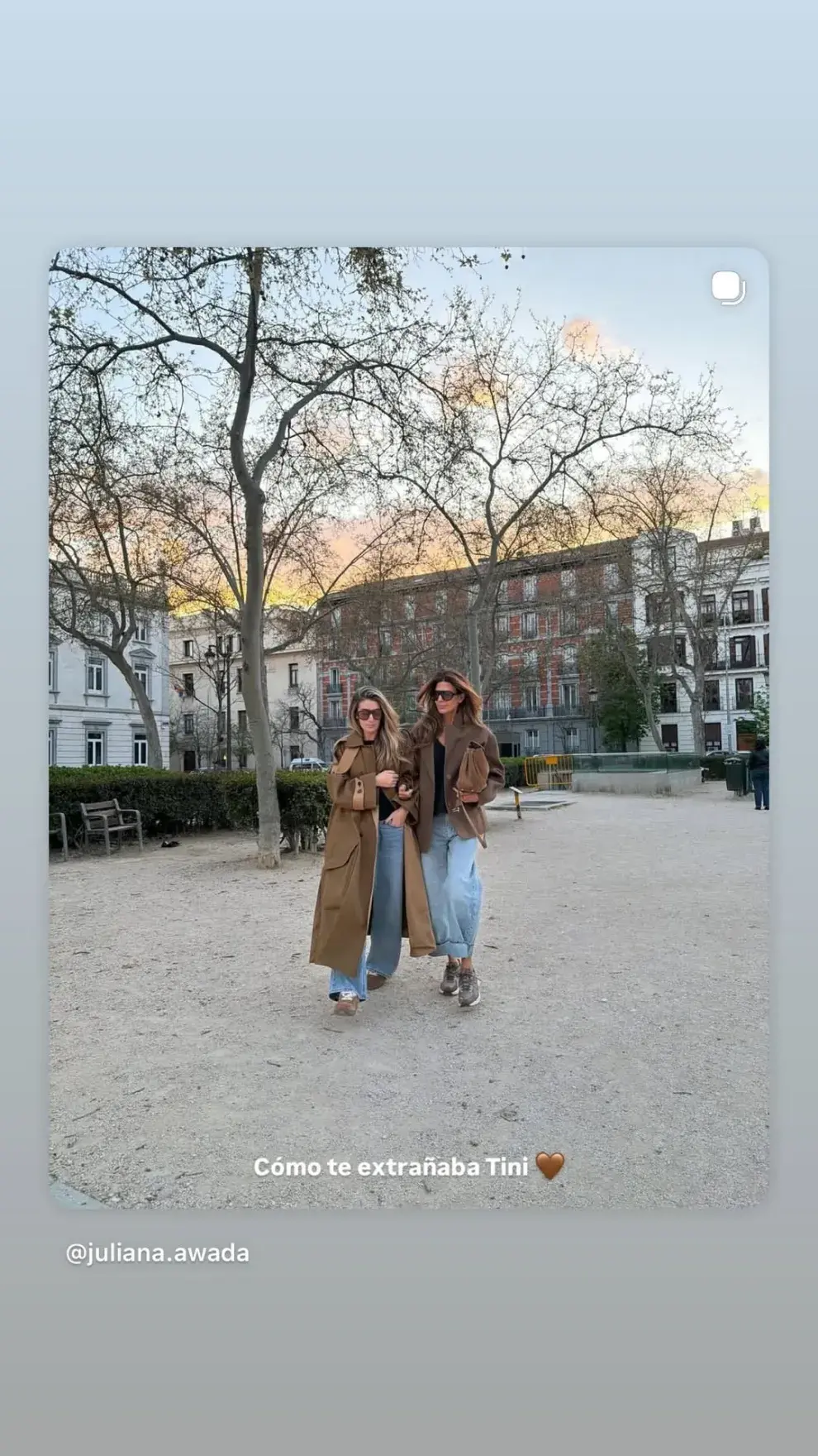 Juliana Awada y su hija Tini apuestan por el look combinado perfecto para el otoño.