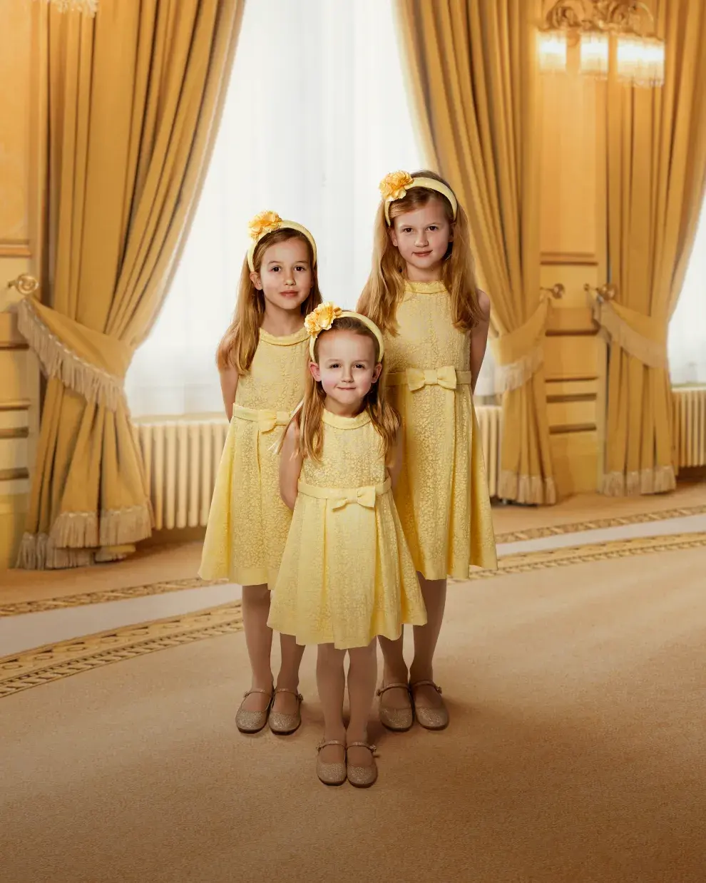 Foto de Las princesas Amalia, Alexia y Ariane en la temporada 2 de Máxima.