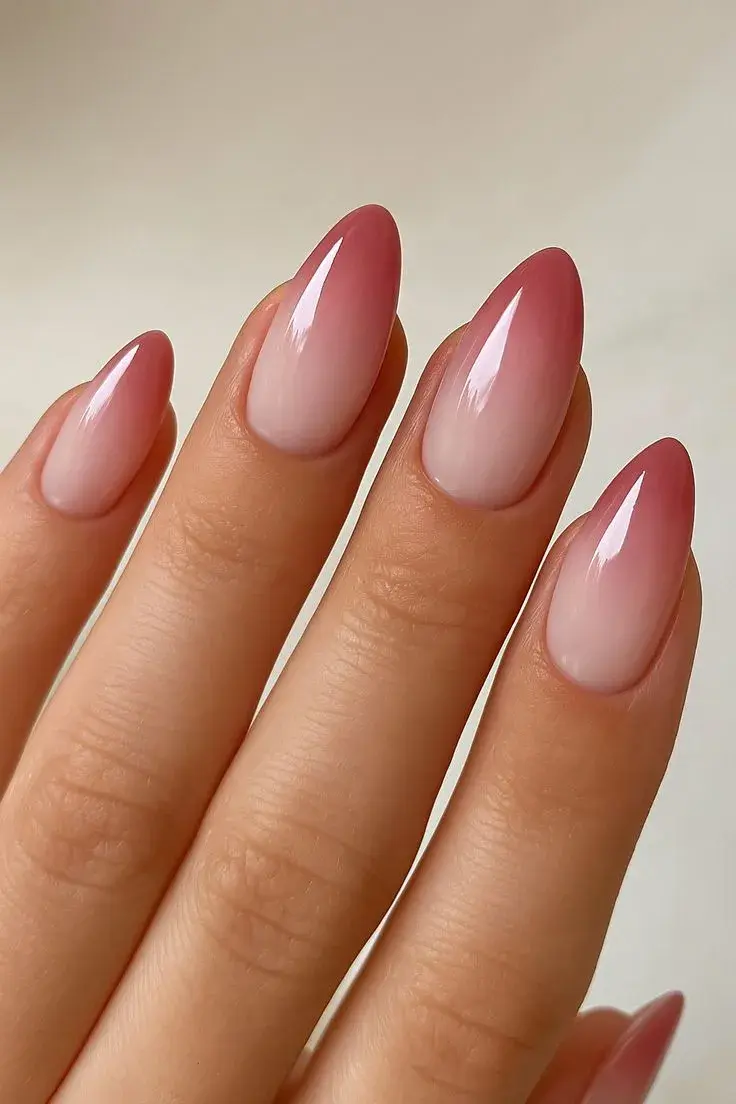 Ni clásicas ni aburridas: 4 diseños de uñas que son furor