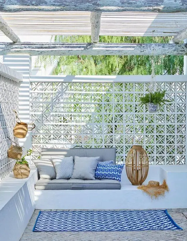 Las rejas funcionan como un elemento organizador.