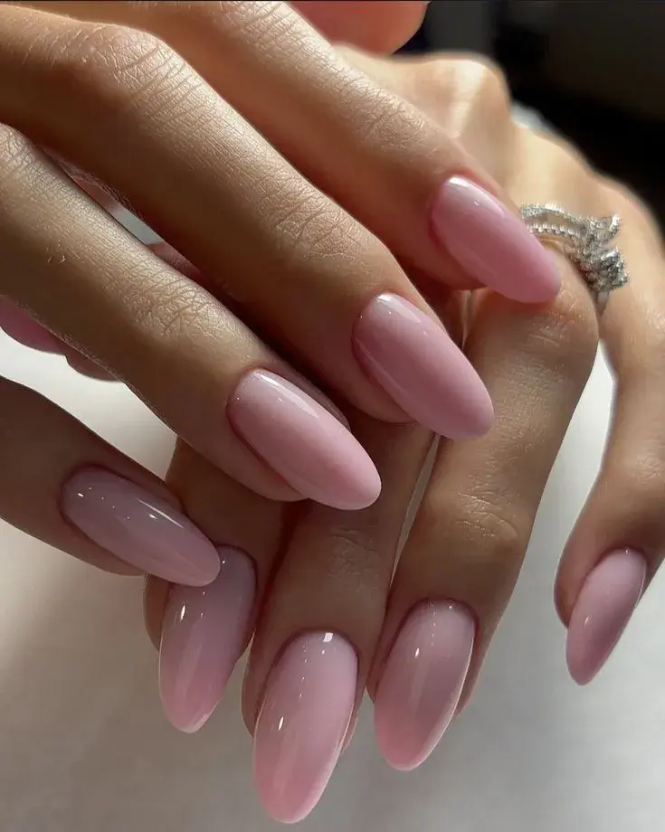 El rosa viejo es una versión más madura y elegante del rosa tradicional. 