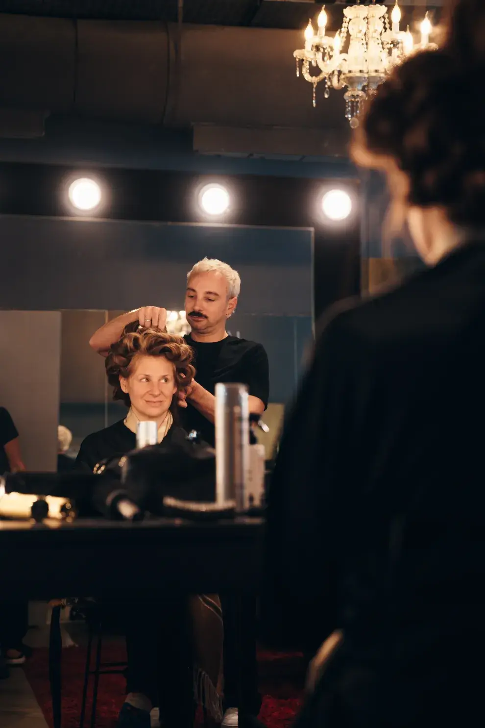 En diálogo con OHLALÁ!, Pierrick Beringer, Embajador Global de Color, asegura que este cambio es evidente en los salones y en las decisiones que toman sus clientas.