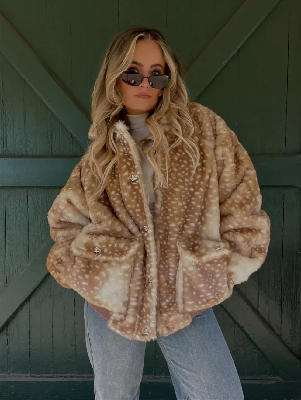 El estampado bambi y los prints nostálgicos que son tendencia en otoño 2026