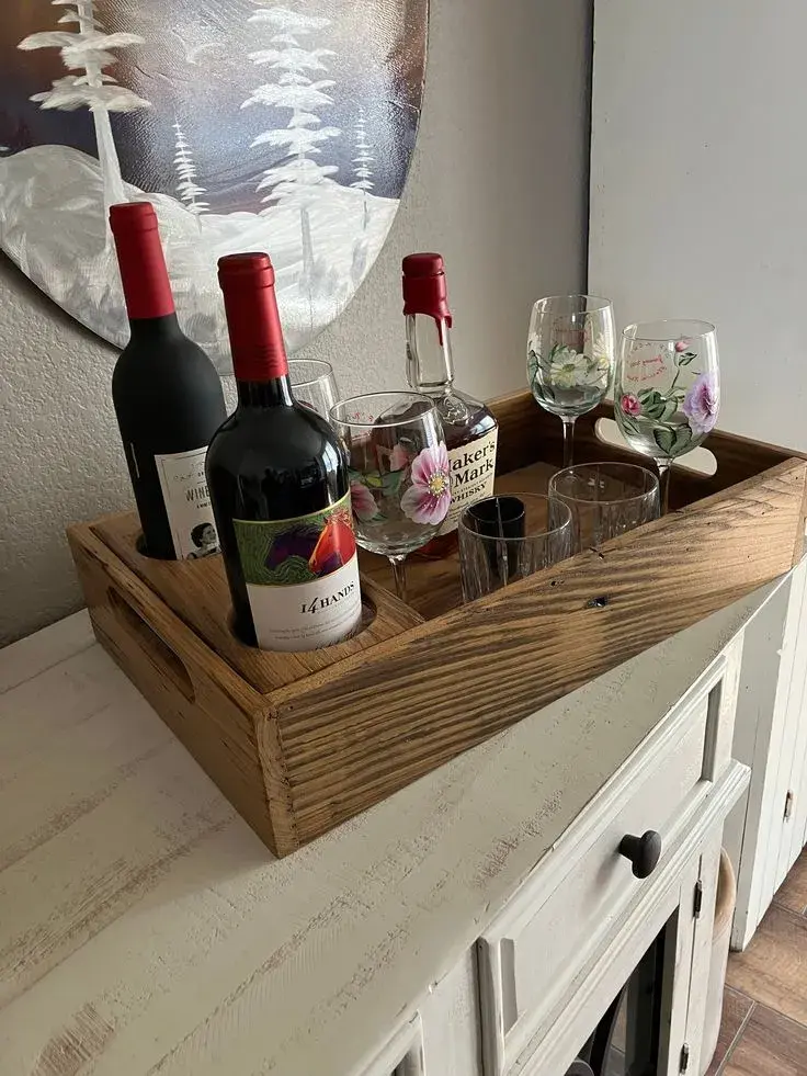 Las botellas sueltas no van más: ideas para organizarlas con estilo