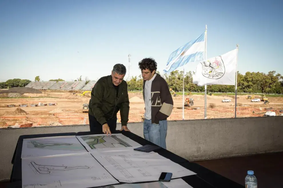 El Jefe de Gobierno, Jorge Macri, le dio la bienvenida a Franco Colapinto y le mostró las obras del nuevo Autódromo que avanzan con el sueño de que la Fórmula 1 vuelva a correr en la Ciudad. 