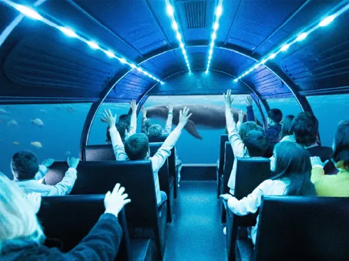 Experiencia inmersiva marina en Mundo Gea, en el Ecoparque de CABA.