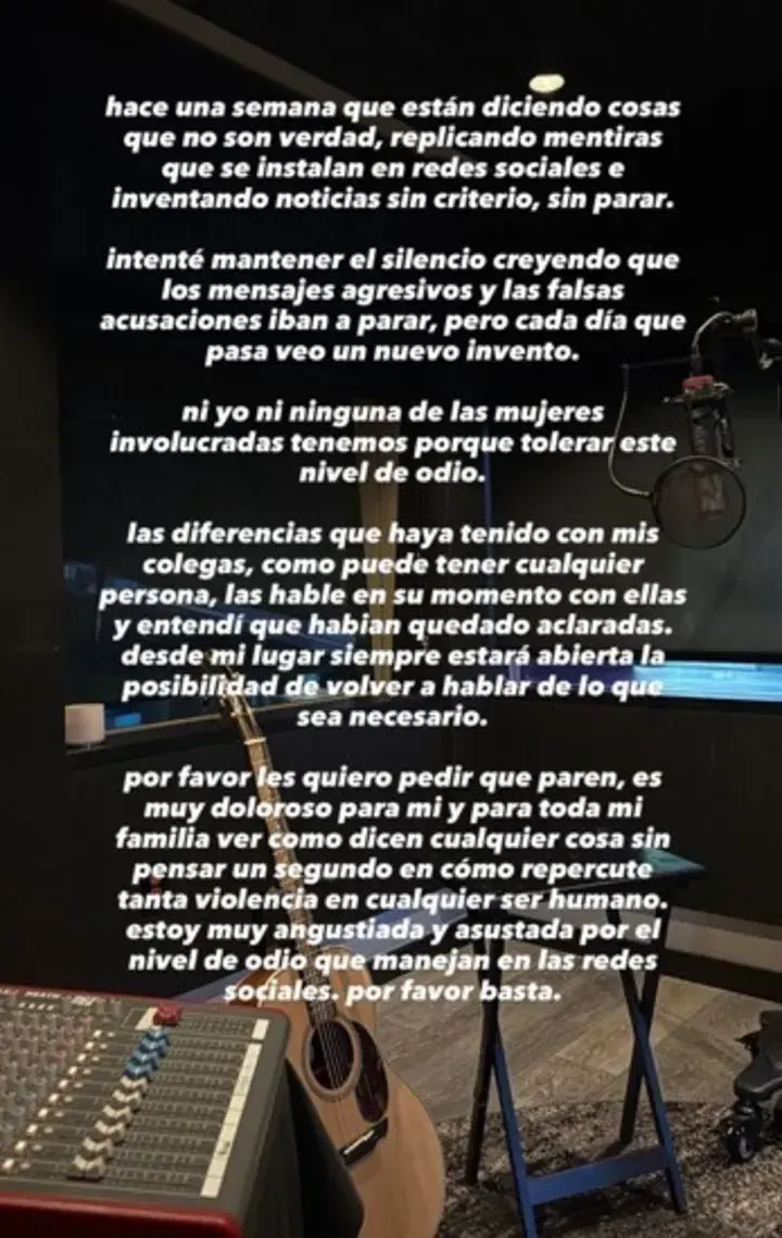 Captura de mensaje de Emilia Mernes.