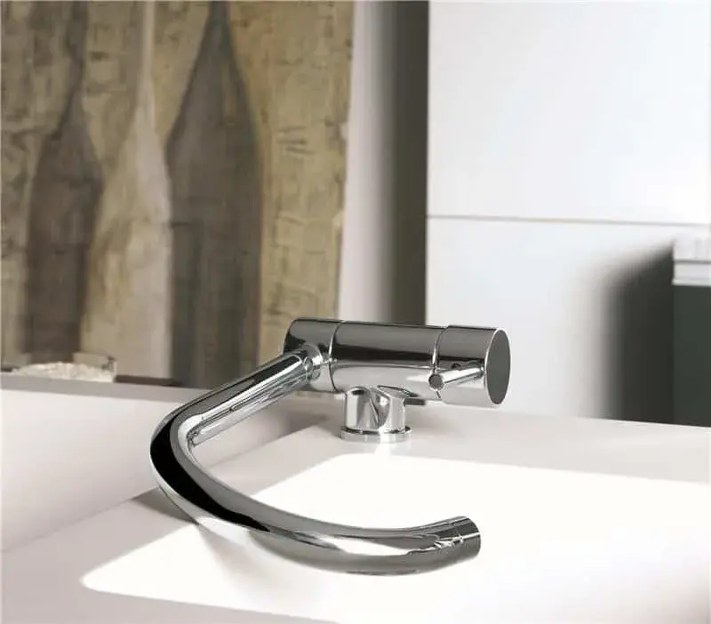 Grifería rebatible: la clave para cocinas y baños de poco espacio.