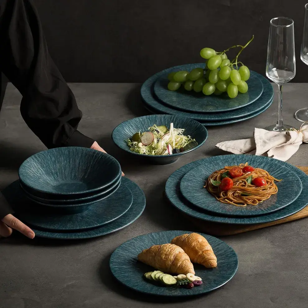 La protagonista en las mesas de 2026: la vajilla de melamina.