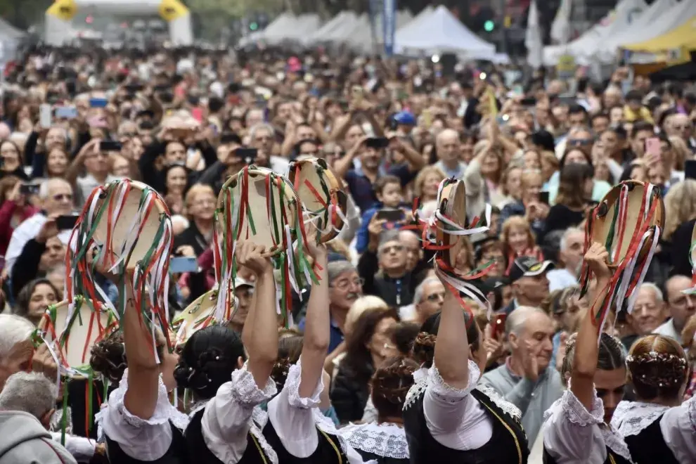 BA Celebra Europa: gastronomía, música y tradiciones en Avenida de Mayo