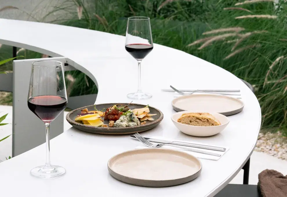 El patio de Horta para cena de sábado o almuerzo de domingo