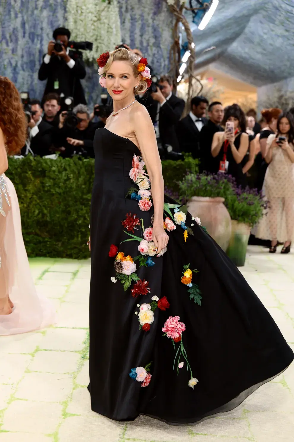 Naomi Watts en la Met Gala 2026.