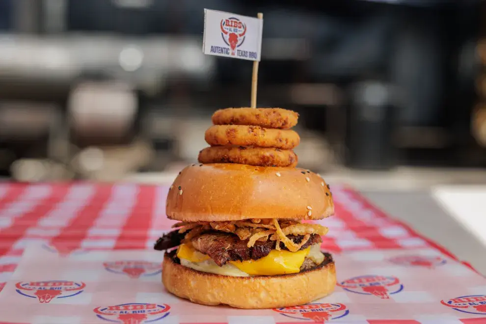 Día de la Hamburguesa: del smash al doble cheddar, las mejores propuestas para celebrar en Buenos Aires