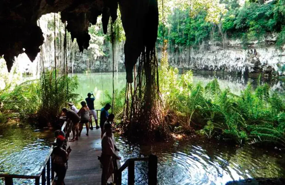 Pasear por el Parque Nacional 3 Ojos es adentrarse en el paisaje de Avatar 