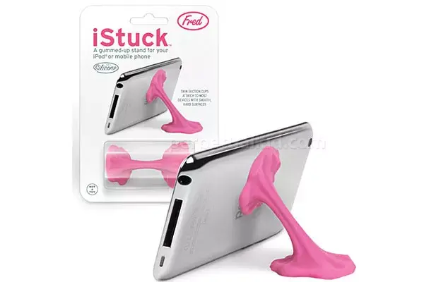 Un accesorio muy pegajoso: un soporte para el iPhone or iPod en forma de chicle