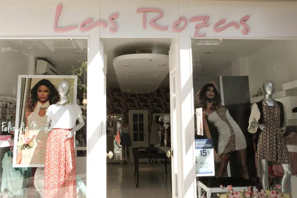 Conseguí vestidos de fiesta y ropa a la última moda