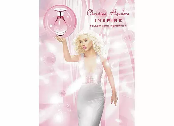 Luego del lanzamiento de su fragancia «Christina Aguilera», volvió al mercado con «Inspire», un perfume con toques de mango, cítricos y flores de fresia