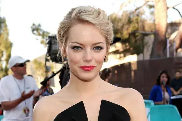 Emma Stone y su estilo retro