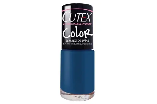 Esmalte Cutex en tono azul profundo, $10
