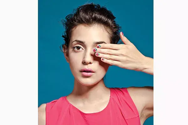 Colores frutales para tus manos