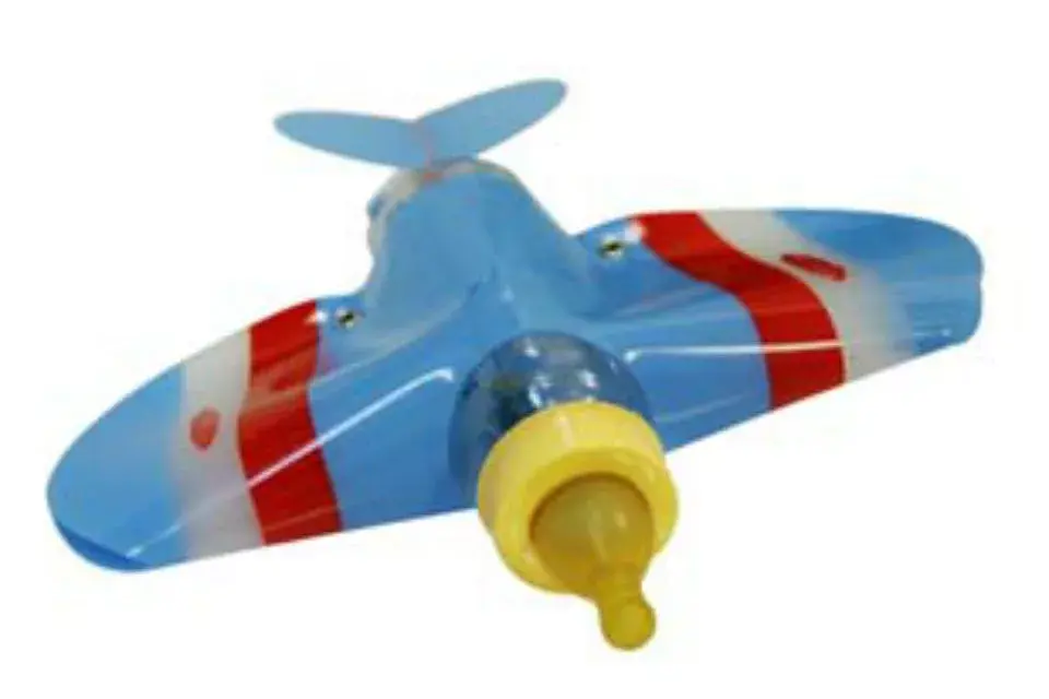 Jugá al avioncito con la mamadera de tu bebé