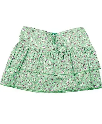 Mini de flores y volados. Zohue, $110