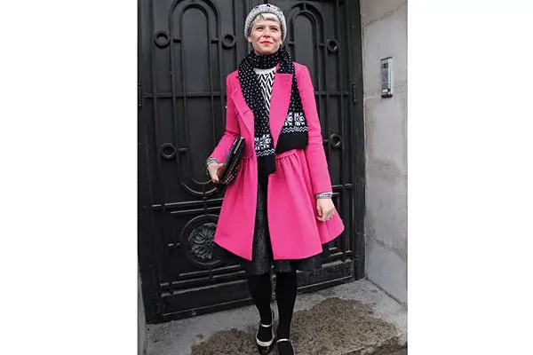 Sigue el color. Ahora combinado con tejidos nórdicos