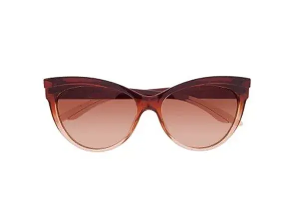 Anteojos cat eyes (Dafiti,  $279)